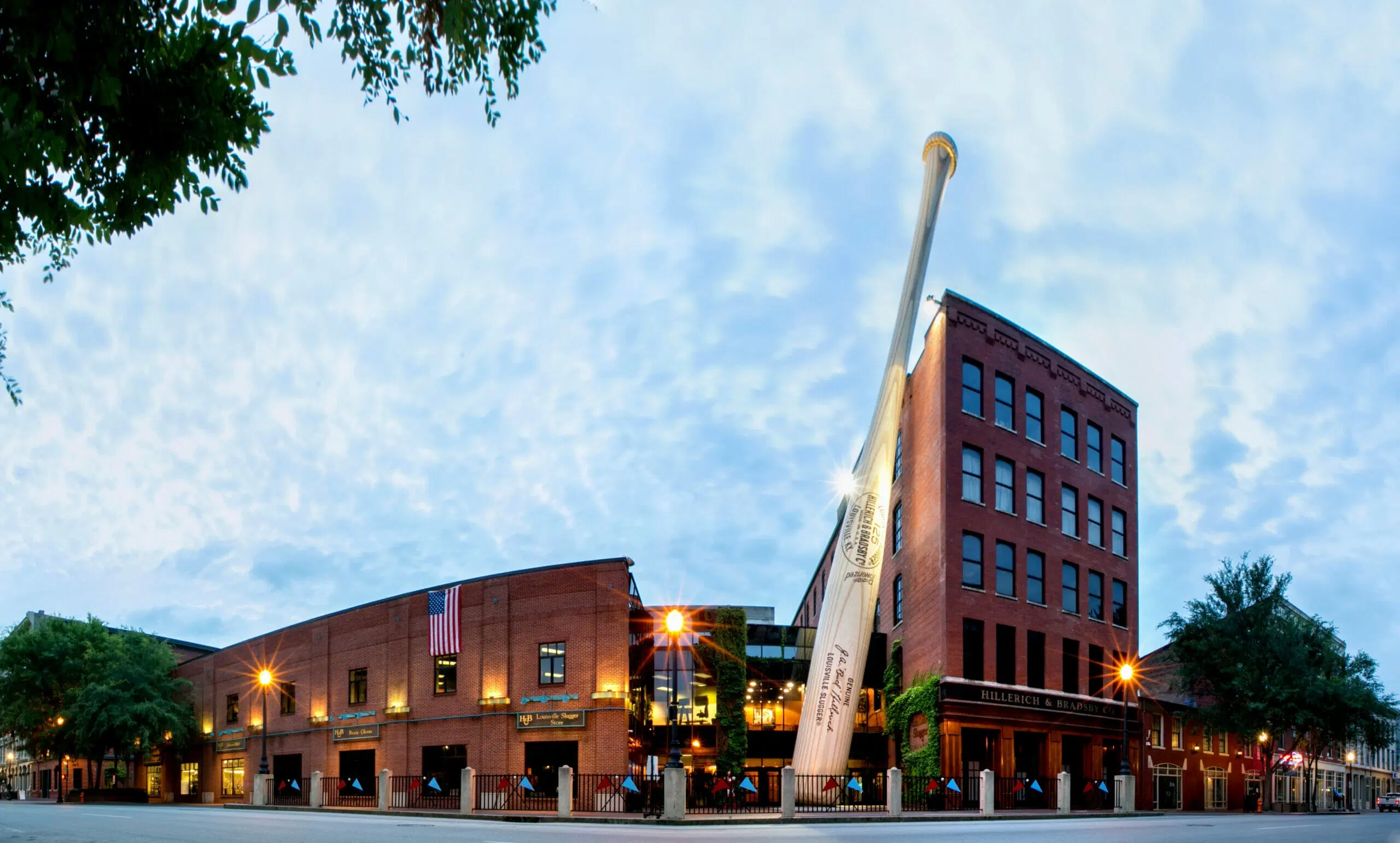 Louisville Slugger Museum